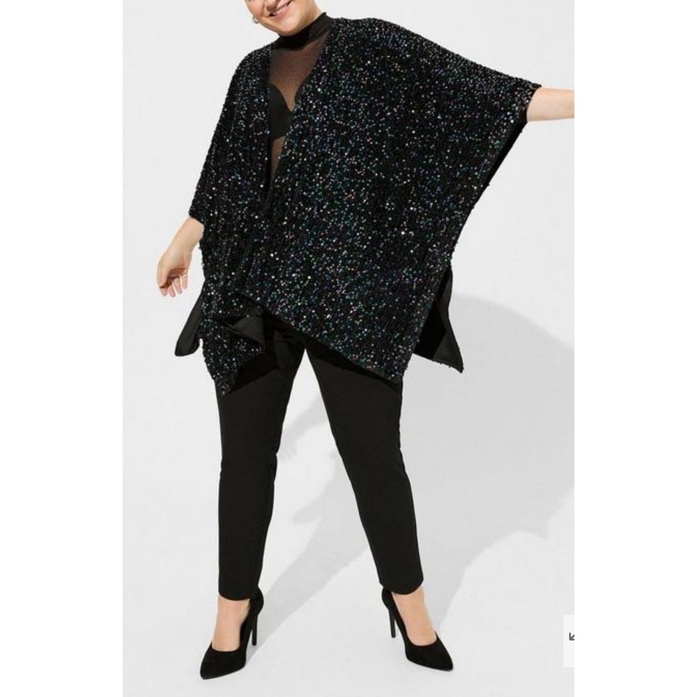 NWT Torrid Woman's Black Green Sequined Ruana Cover Up Kimono One Size Fits All